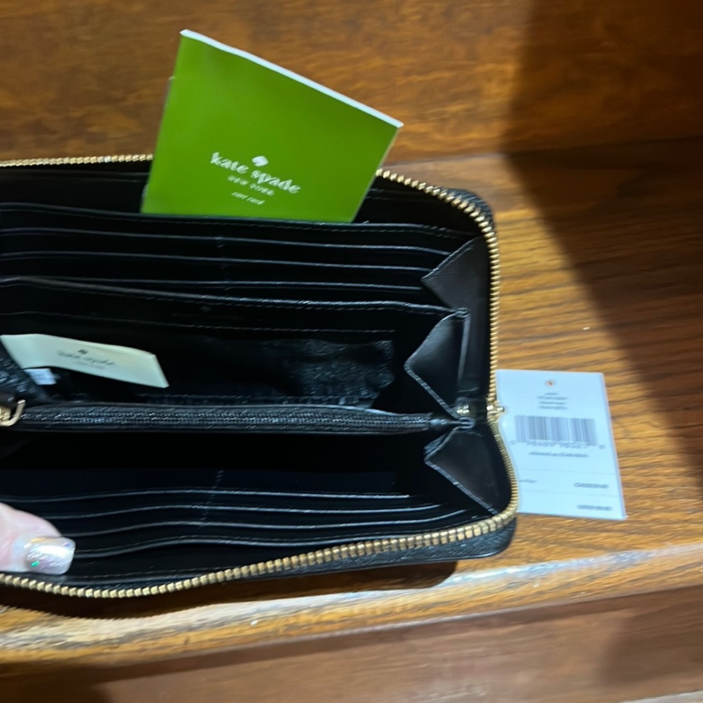 Kate Spade Laurel Way Neda Large Wallet